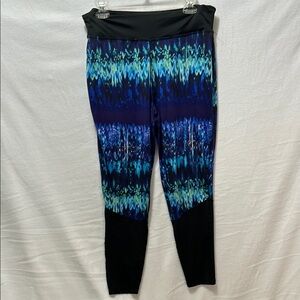 Unique Spectrum Active Black and Blue Leggings